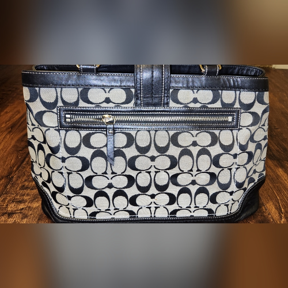 Coach Hampton Signature Handbag - Picture 2 of 13